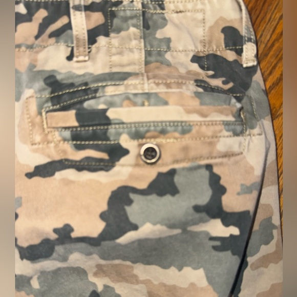 Levi's Men's Slim Camouflage Jeans - Picture 5 of 6